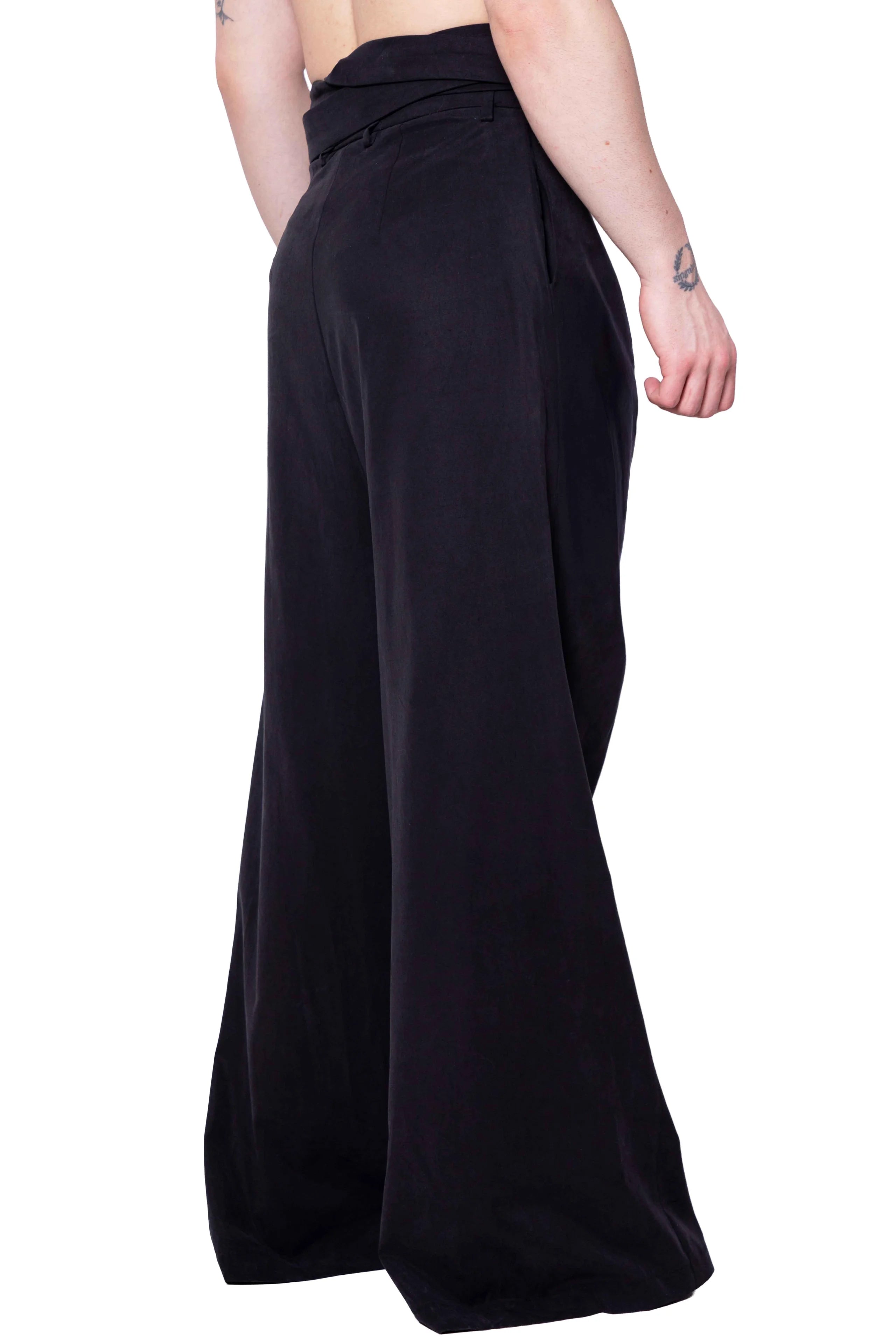 Abu Nuwas Wrap Dry-fit Trousers